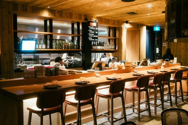 Maîtrisez l"art des crêpes bretonnes au cidre : 7 secrets incontournables pour une dégustation inoubliable !