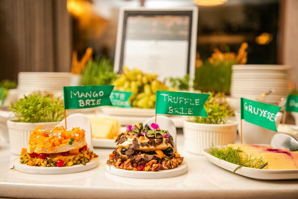 L'égouttoir vaisselle blanc parfait pour optimiser votre petite cuisine